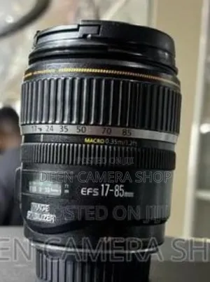Canon Efs 17-85mm