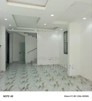 4bdrm House in 4 Bedroom Storey, Tema Metropolitan for rent