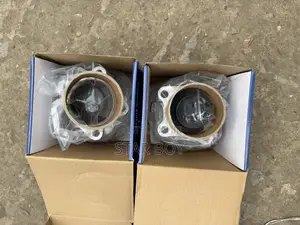 Toyota Highlander 2x4 :2008 to 2016 Back Hobs