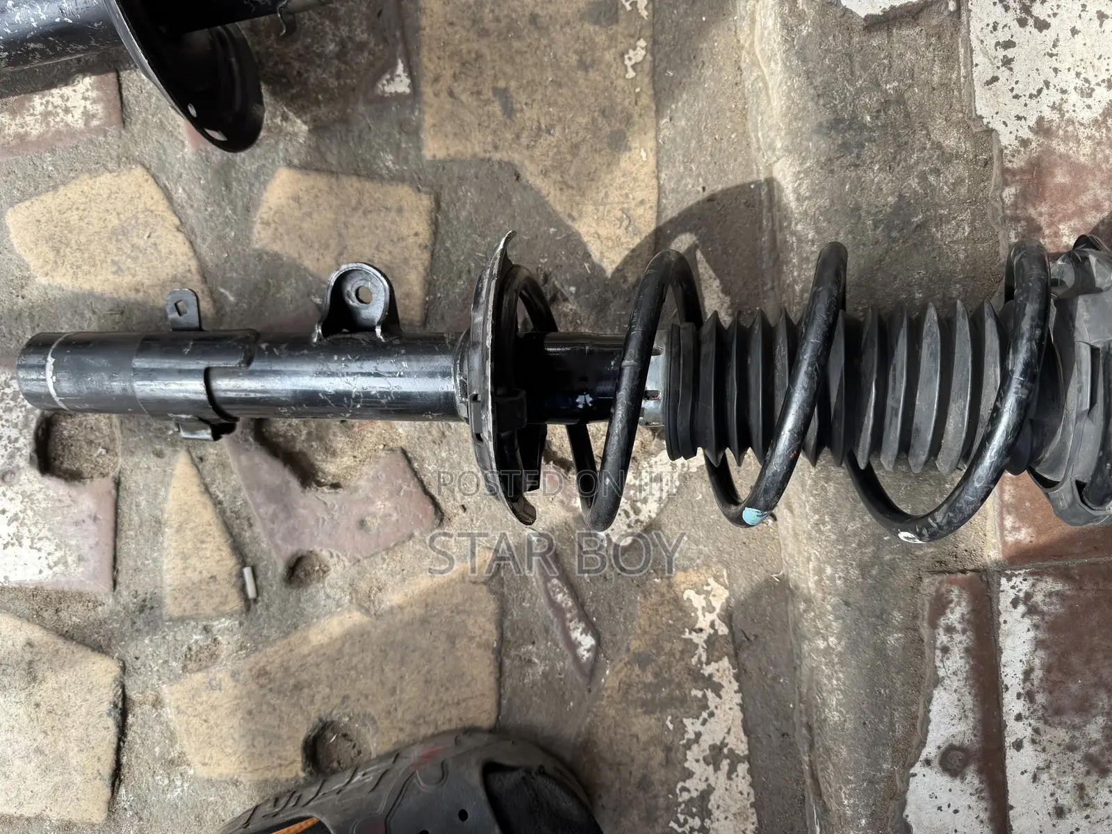 Honda Crv: 2017 to 2022 Front Shocks Absorbers