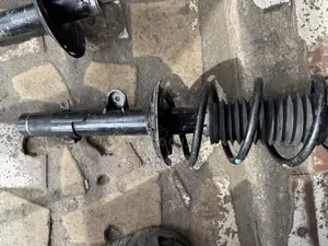 Honda Crv: 2017 to 2022 Front Shocks Absorbers