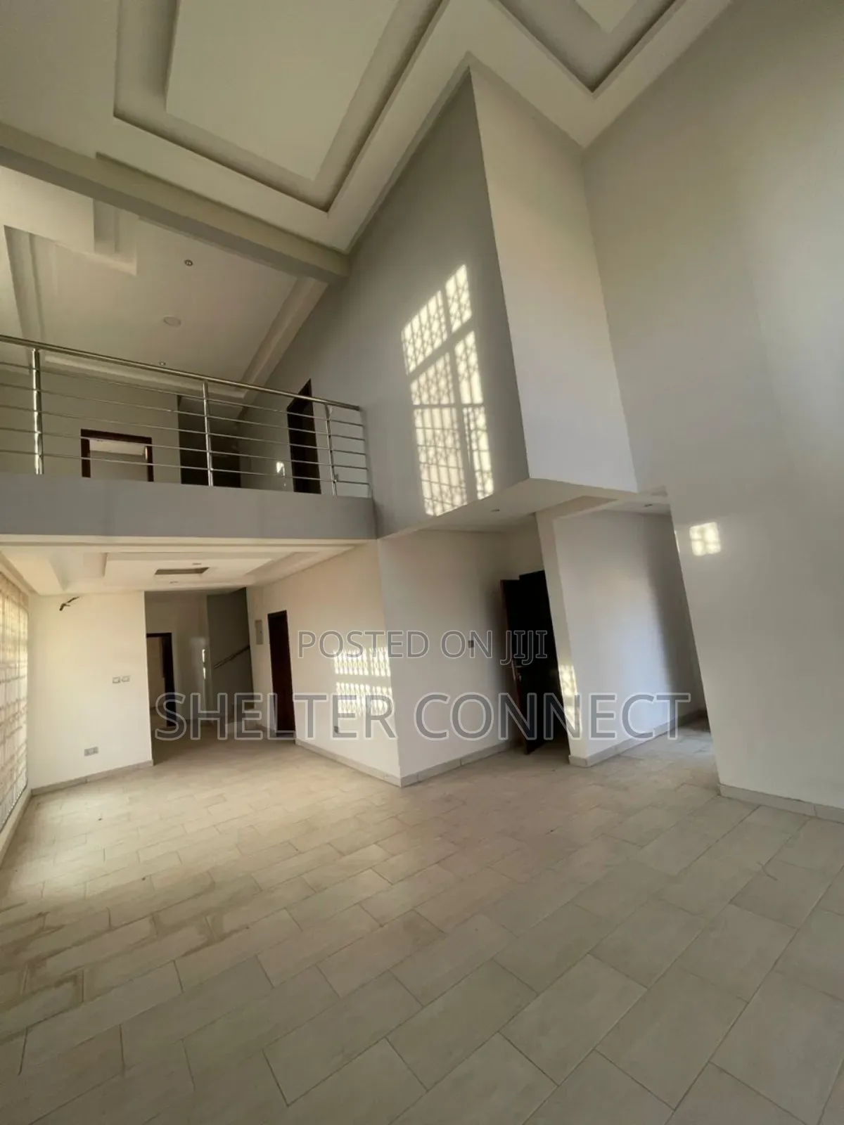 4bdrm Duplex in Oyarifa for sale