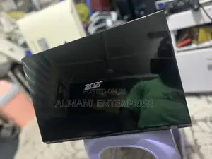 Laptop Acer Aspire E15 8GB Intel Core i3 HDD 750GB
