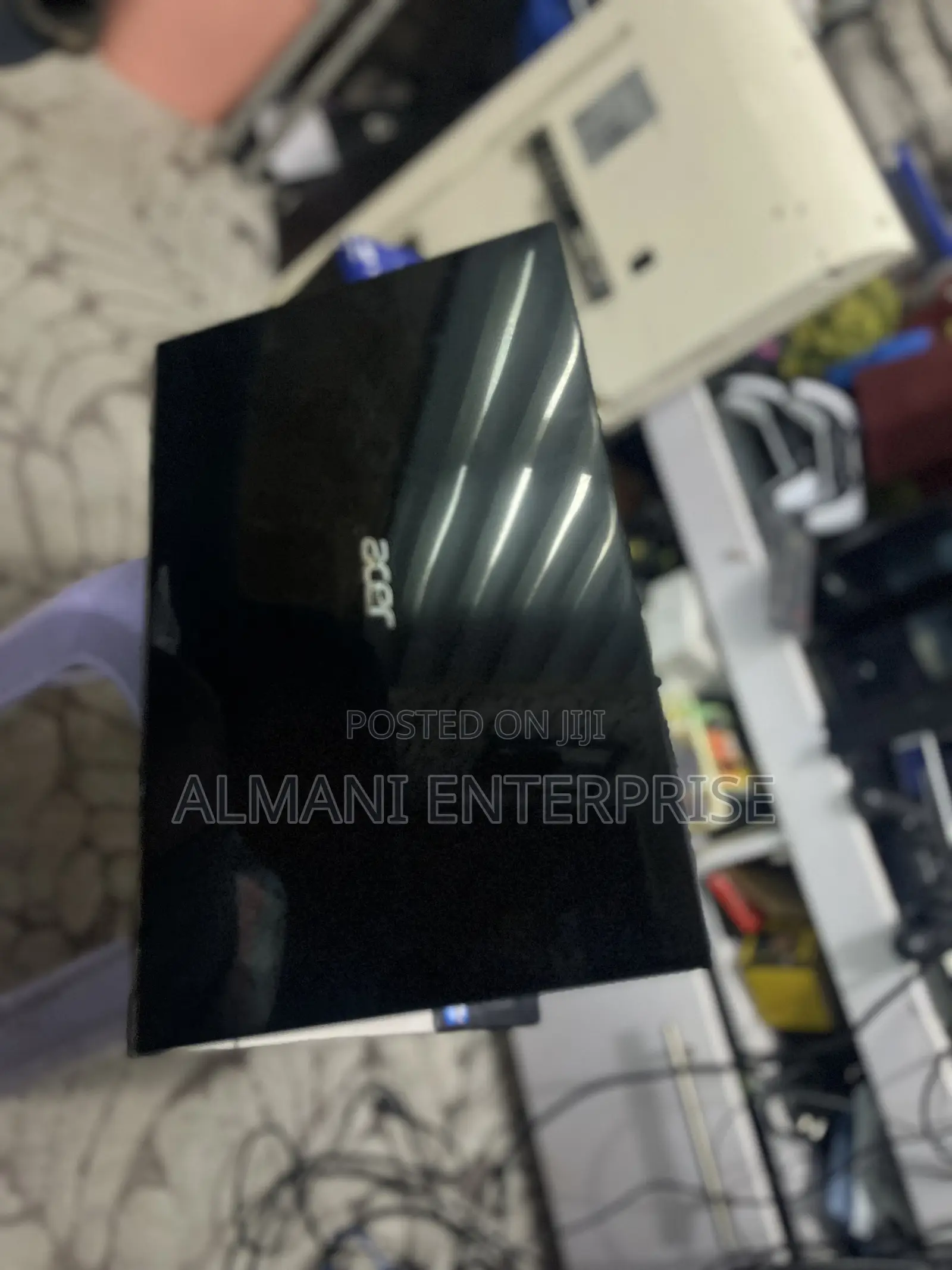 Laptop Acer Aspire E15 8GB Intel Core i3 HDD 750GB