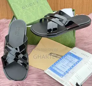 Photo - Gucci Cross Mirror Strap Leather Men’S Slippers