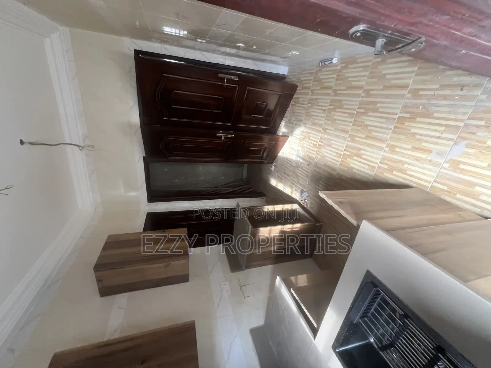 2bdrm Apartment in Lakeside Community 1, Ashaley Botwe for rent