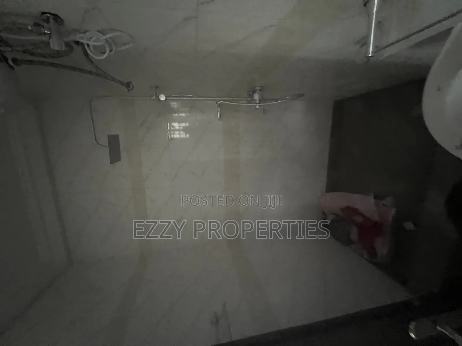2bdrm Apartment in Lakeside Community 1, Ashaley Botwe for rent