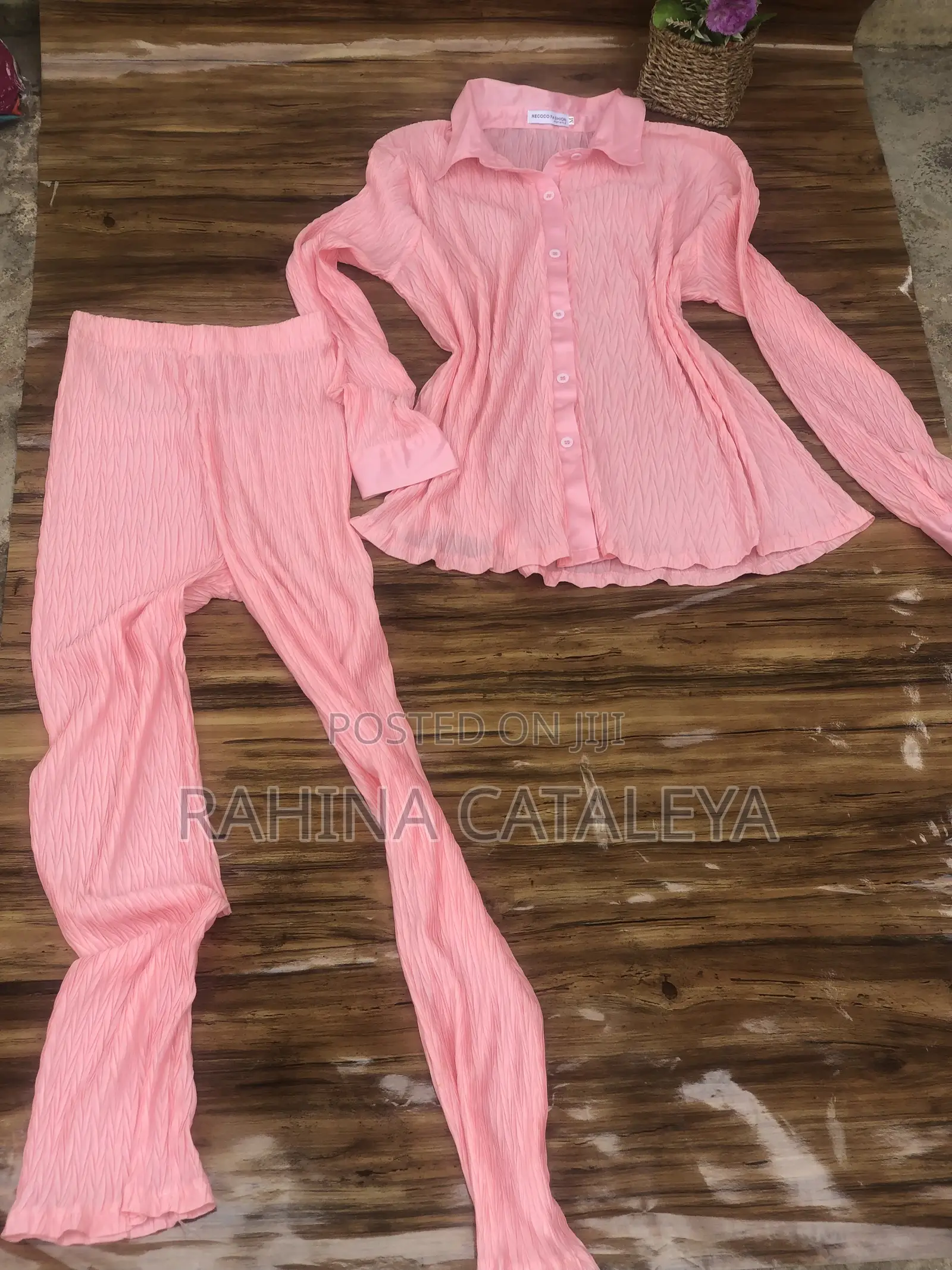 Ladies Top And Down