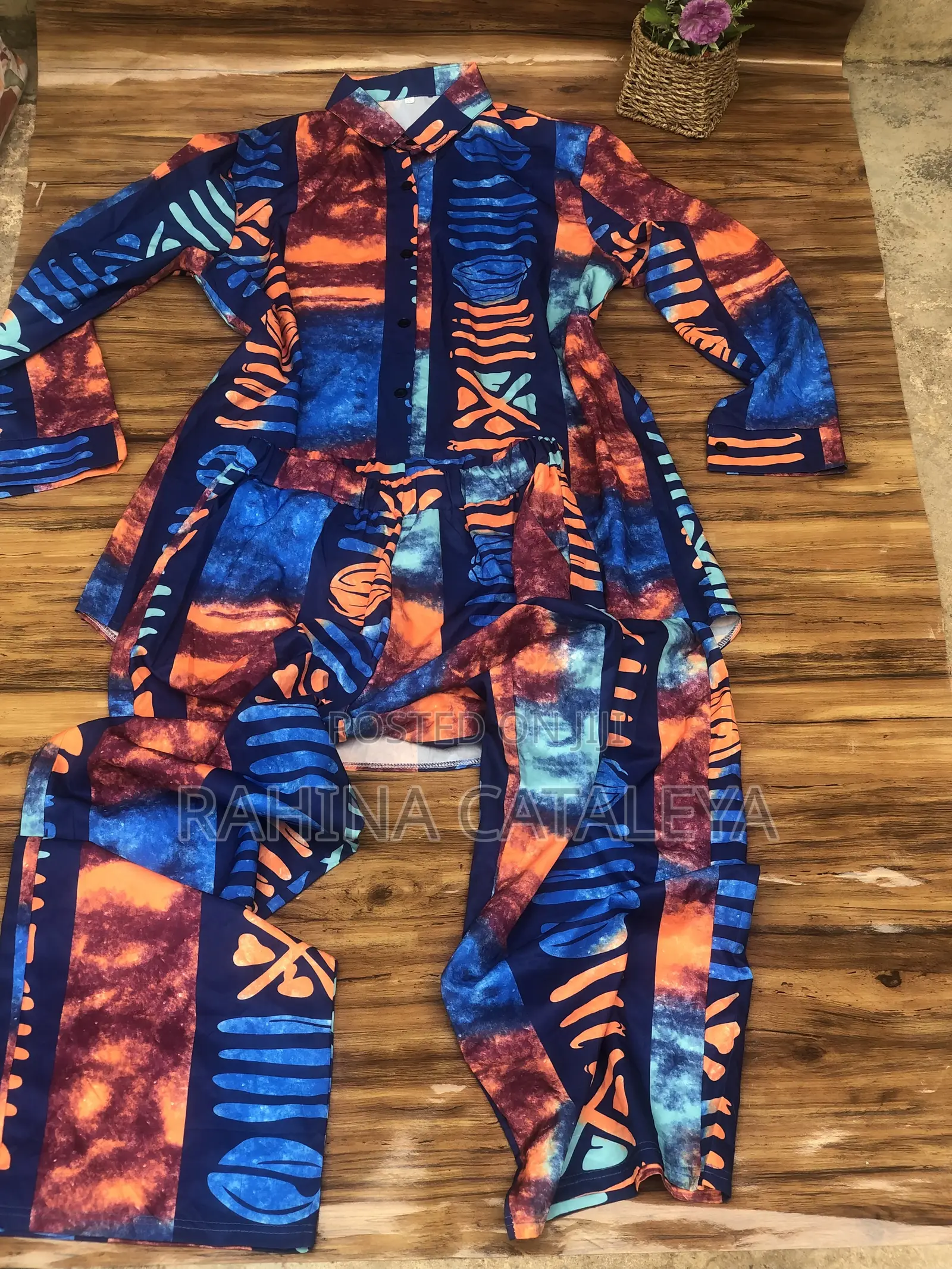Ladies Top And Down