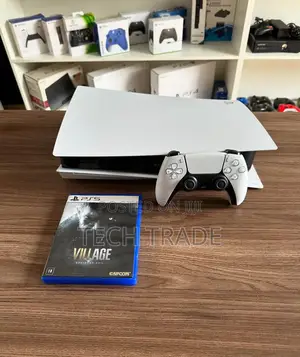 Ps5 Console and One Pad