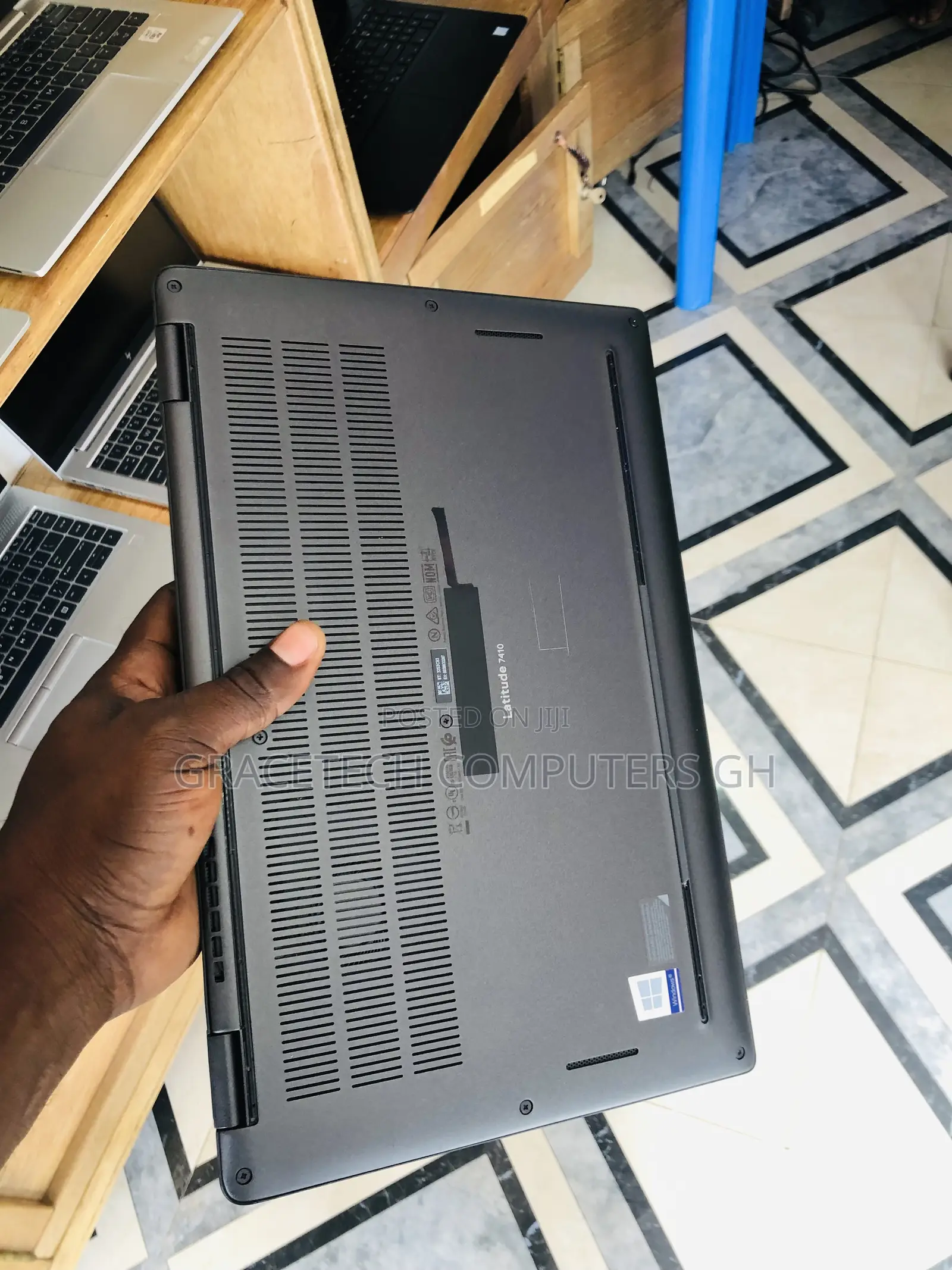 Laptop Dell Latitude 7410 16GB Intel Core i7 SSD 512GB