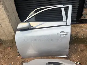 Toyota Corolla 2009-2013 Doors Available