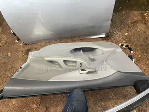 Toyota Corolla 2009-2013 Doors Available