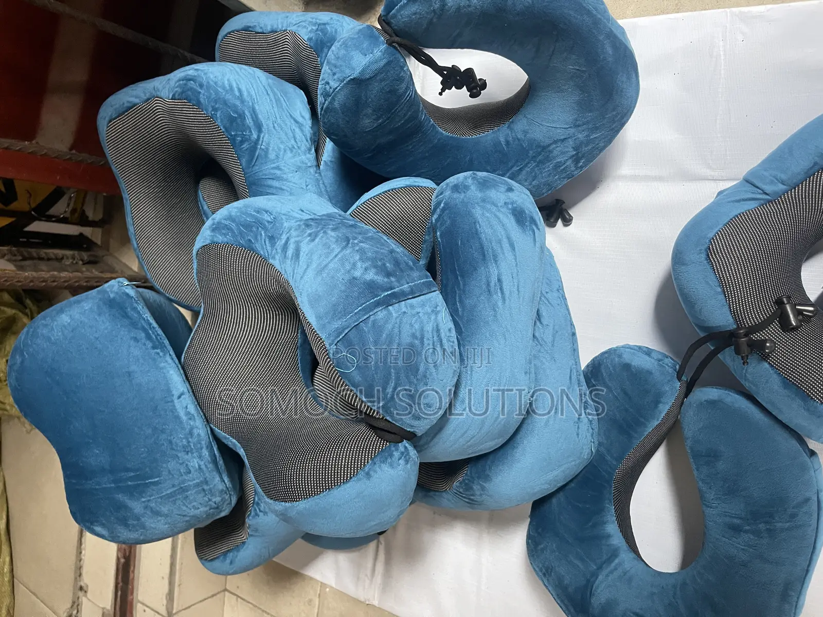 Neck Pillow Massaging Pillow