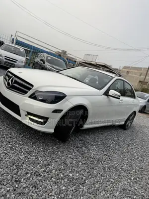 Mercedes-Benz C250 2014 White