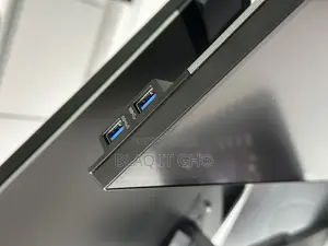 Dell 27 Inches 1440p Resolution Ips Monitor
