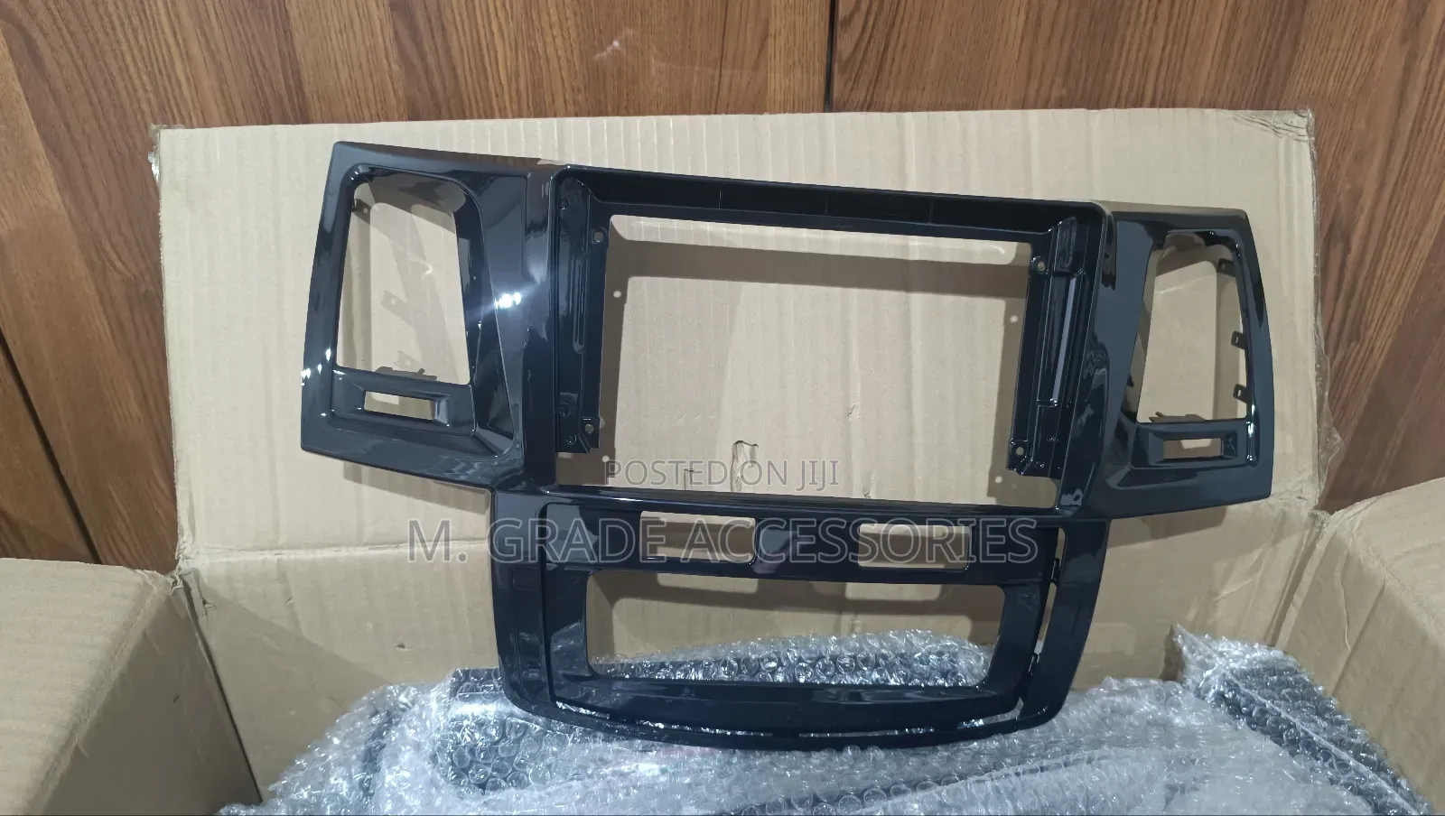 Toyota Hilux Fortuner Android Radio Frame Fascia