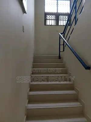 5bdrm House in Seekers Realty, Osu for rent
