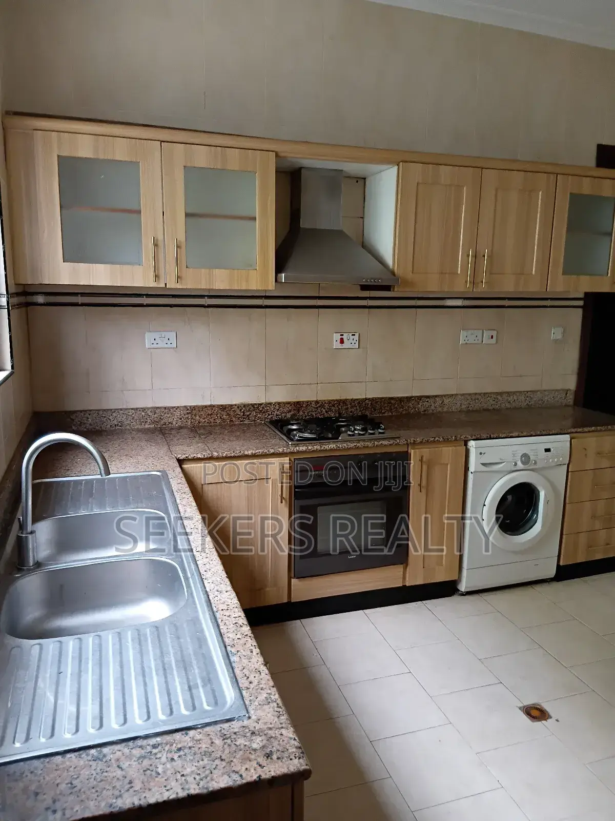 5bdrm House in Seekers Realty, Osu for rent