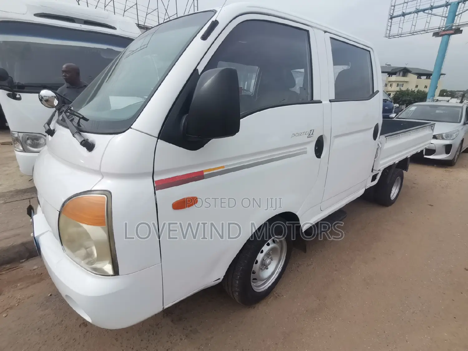 Hyundai Gold for Sale