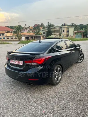 Photo - Hyundai Elantra Limited Sedan FWD (1.8L 4cyl 6A) 2016 Black