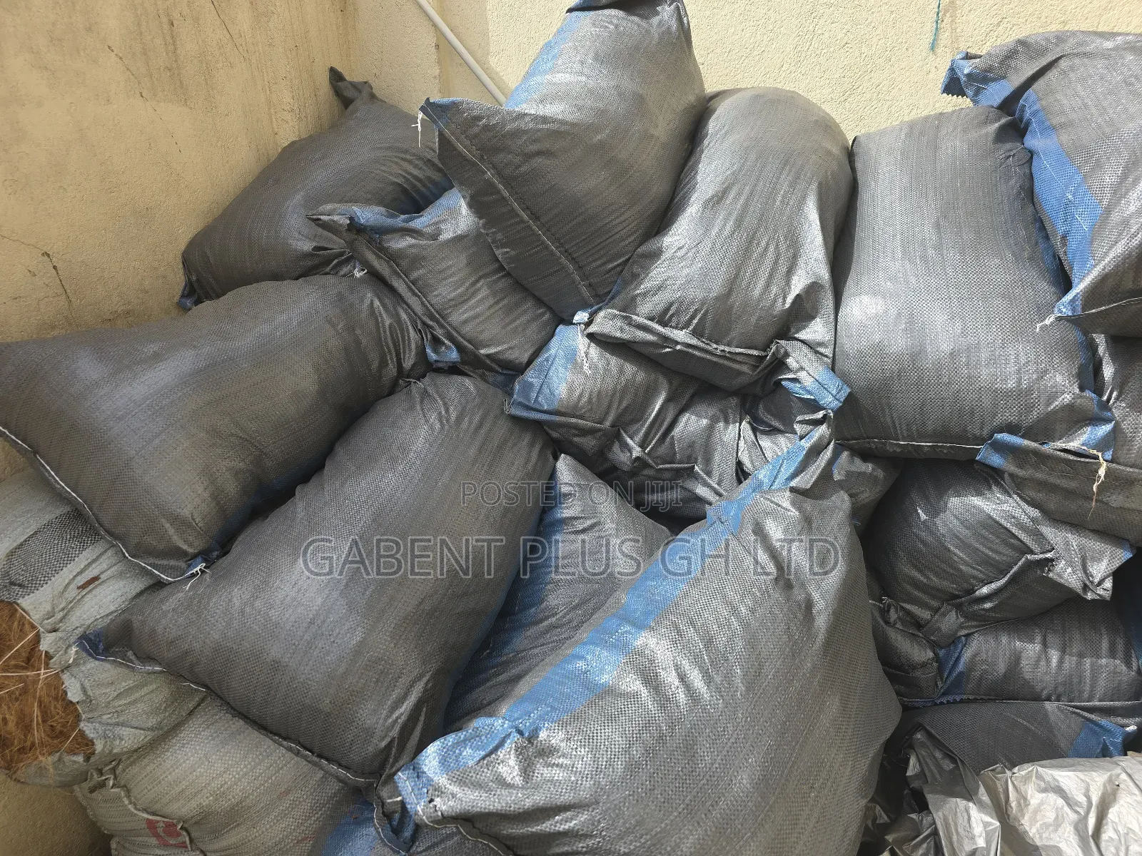 Treated Coconut Fiber For Biodigester