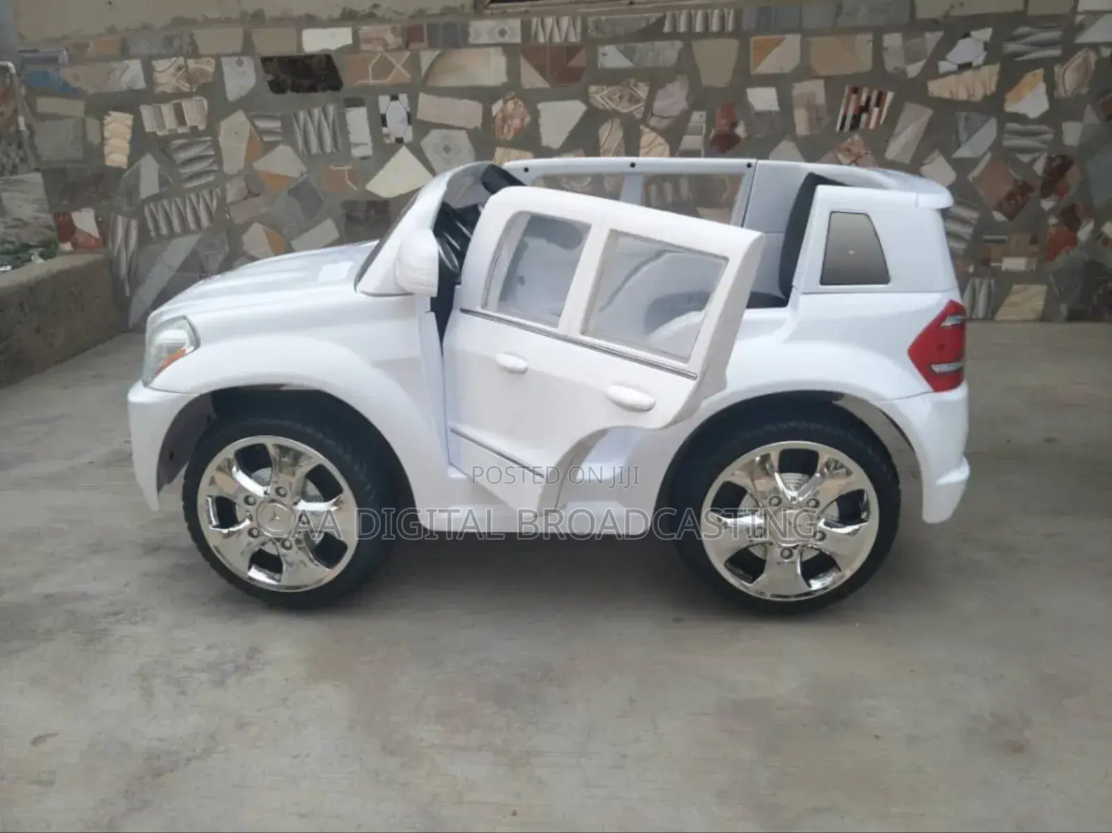 Ride-on Electric Car