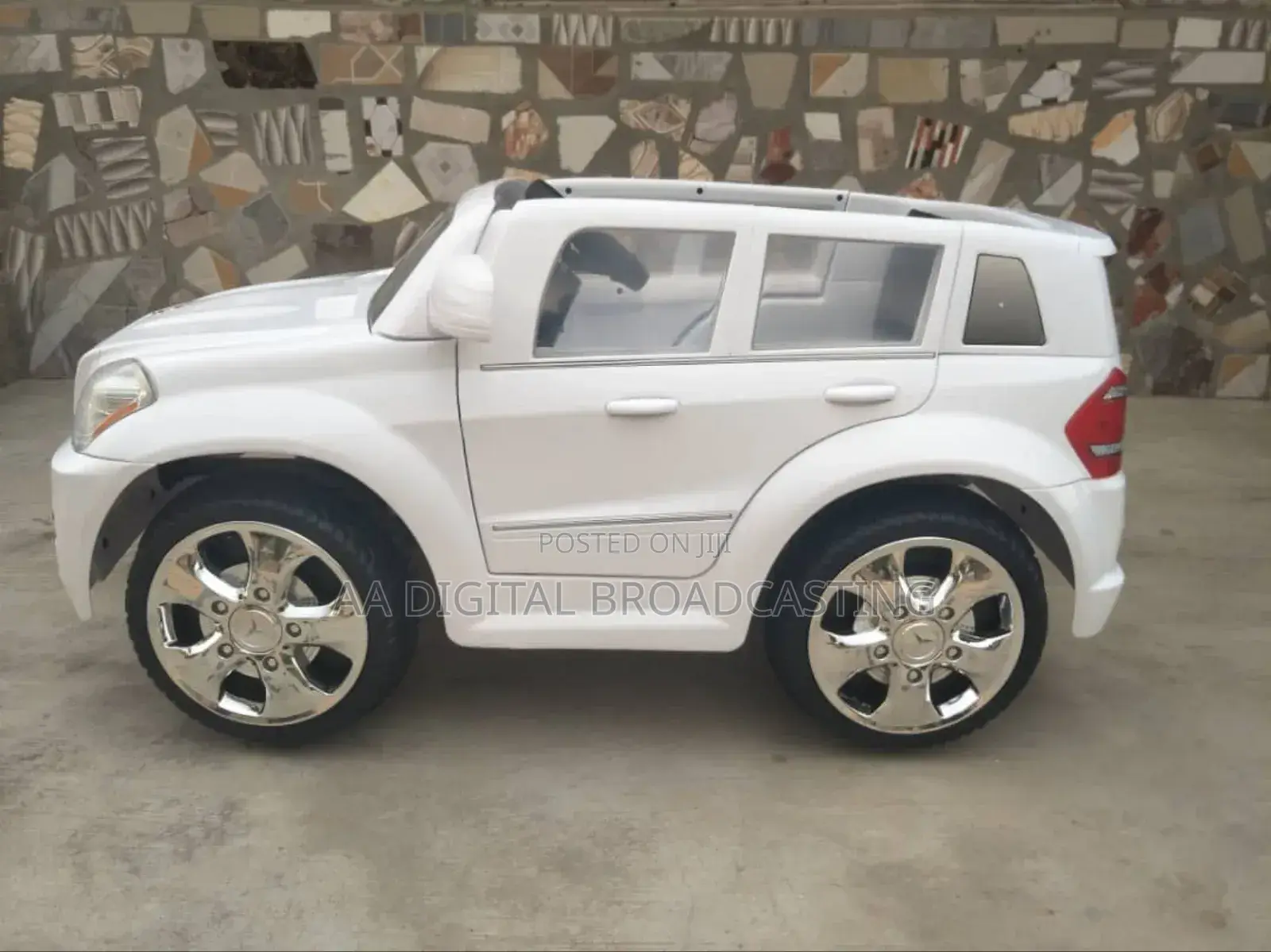 Ride-on Electric Car