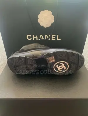 Channel Low Top Trainers Black