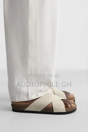 Zara Cross-Strap Leather Sandals