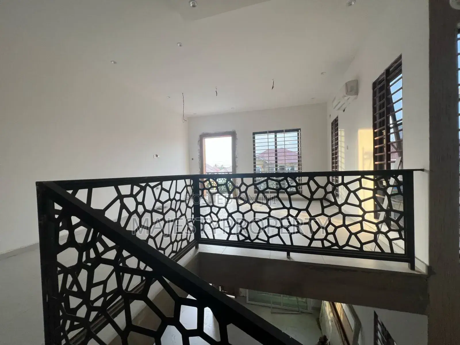 4 Bedrooms Story House for Sale at Spintex Near HFC Estate