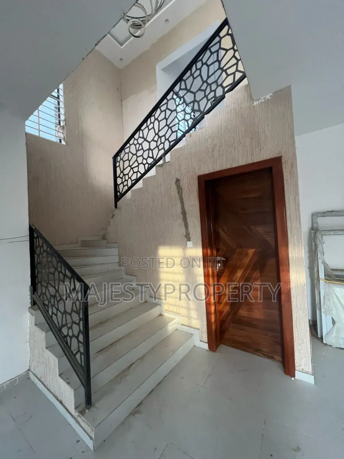 4 Bedrooms Story House for Sale at Spintex Near HFC Estate