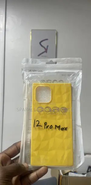 Apple iPhone 12 Pro Max Yellow Bottega Case