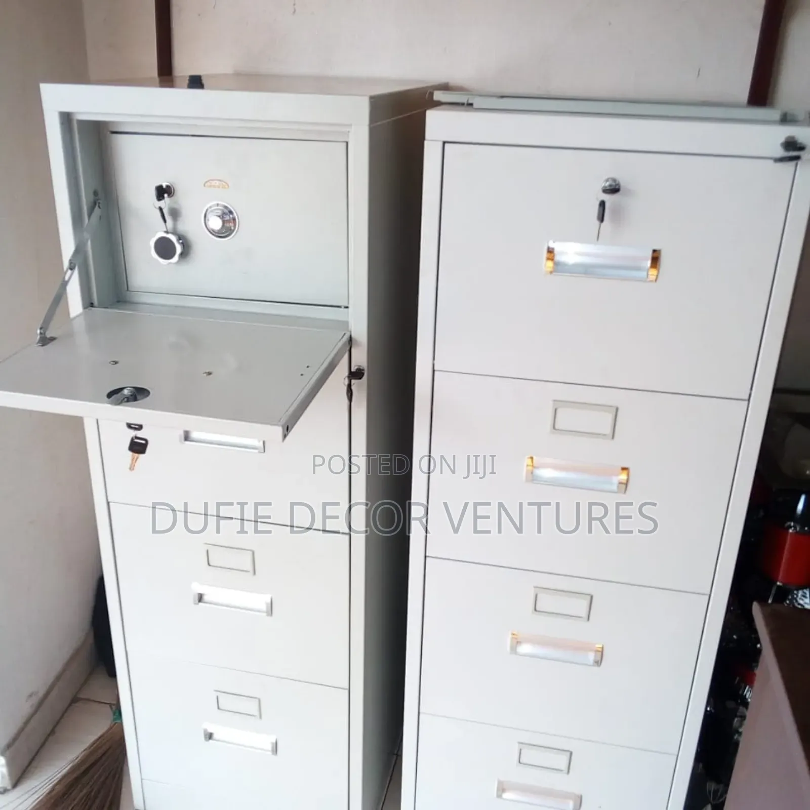 Cabinet Uhjjjv