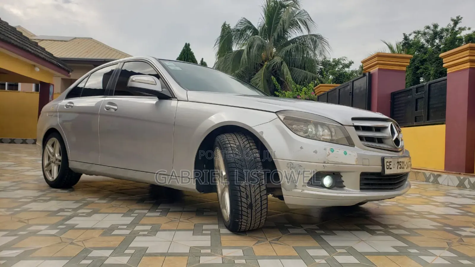 Mercedes-Benz C200 2012 Silver