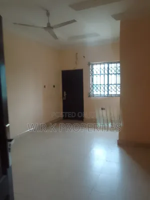 2bdrm Apartment in Oyoko Koforidua, New-Juaben Municipal for rent