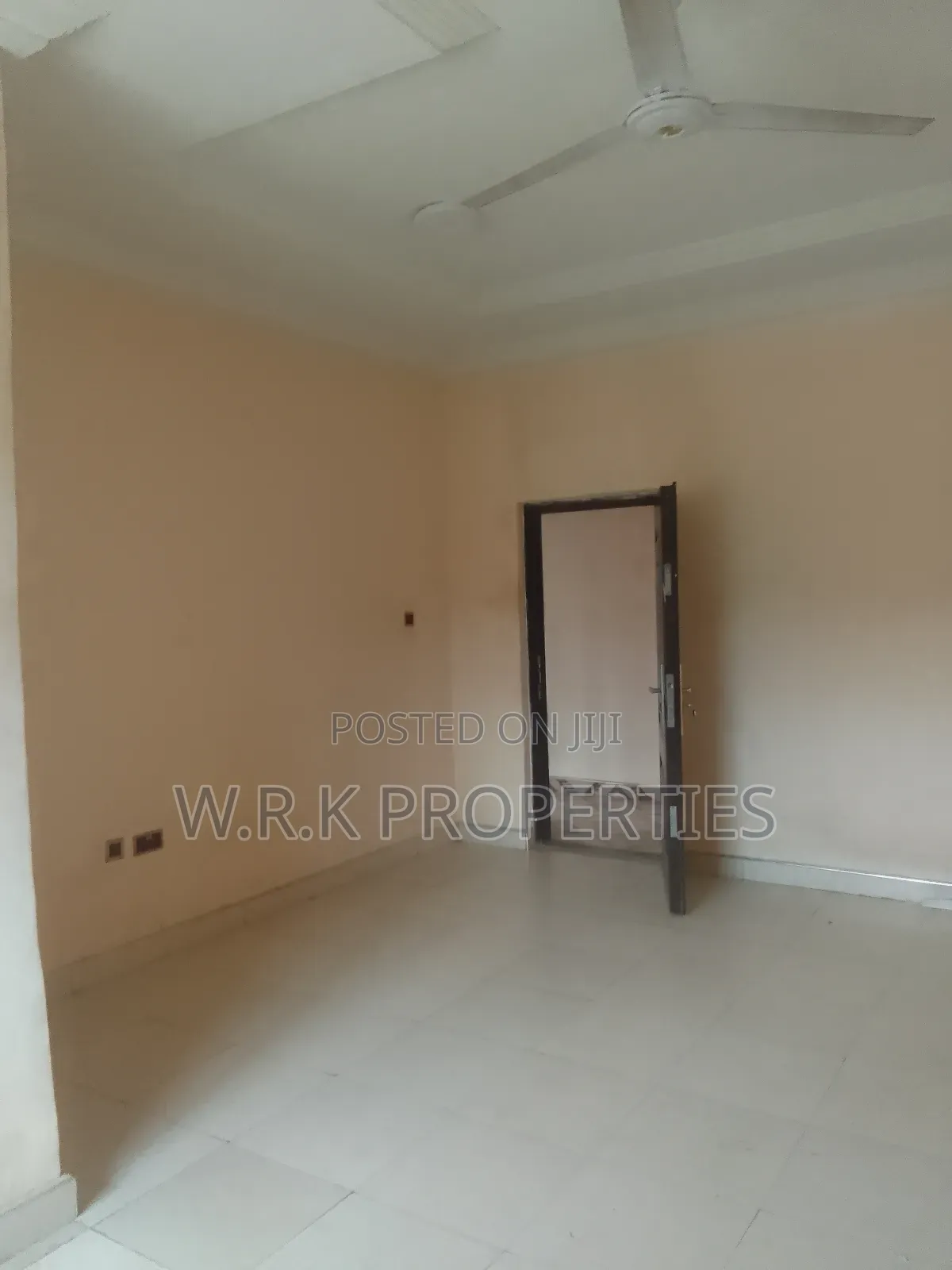 2bdrm Apartment in Oyoko Koforidua, New-Juaben Municipal for rent