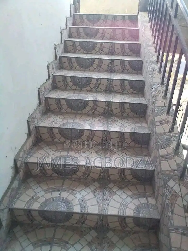 Only Master Hand in Tiling.