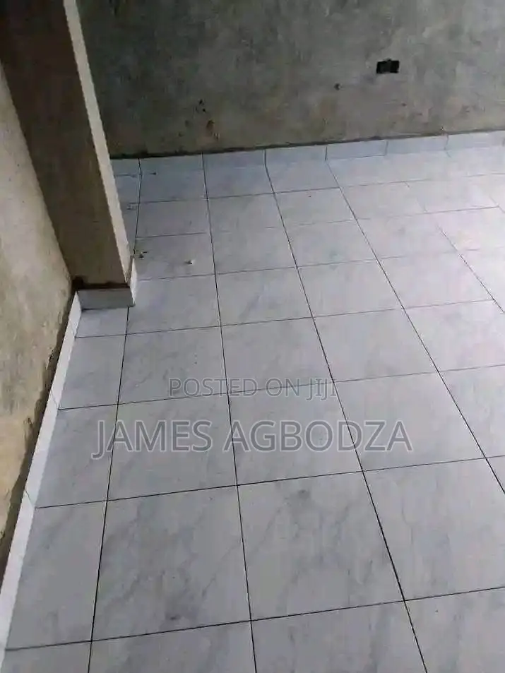 Only Master Hand in Tiling.