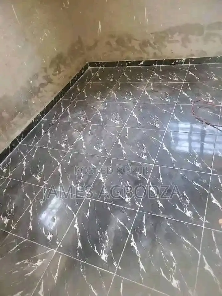 Only Master Hand in Tiling.