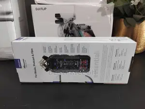 Zoom H6essential 6-Track 32-Bit Float Portable Recorder.