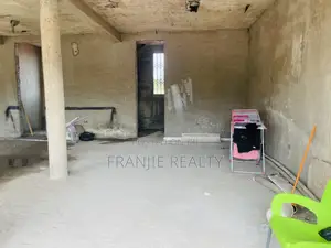 Shop/Store for Rent at Ghana Flag (Kasoa)