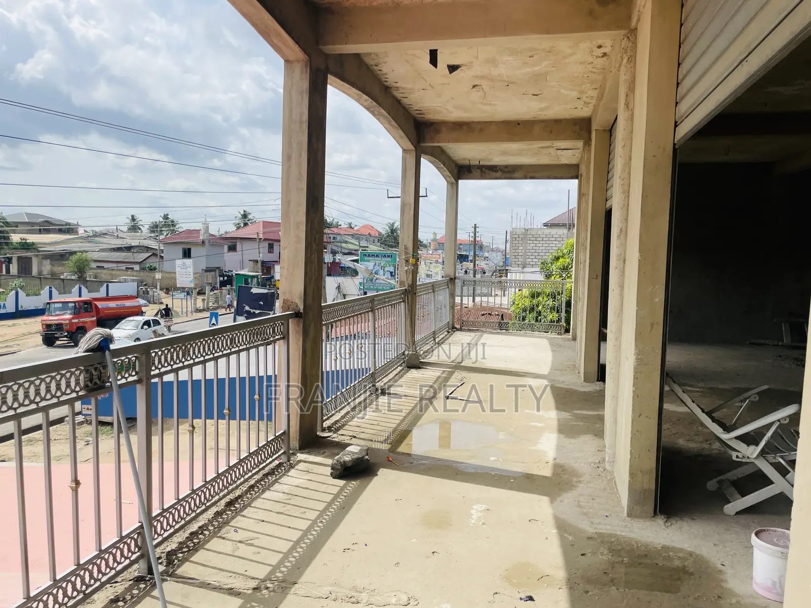 Shop/Store for Rent at Ghana Flag (Kasoa)