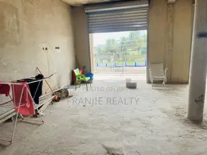 Shop/Store for Rent at Ghana Flag (Kasoa)