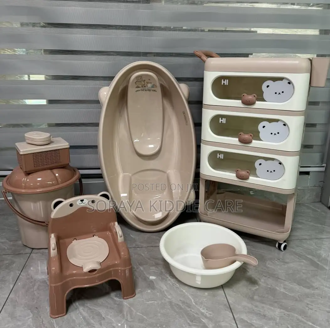 Kafee Bear Baby Bath Tub and Trolley