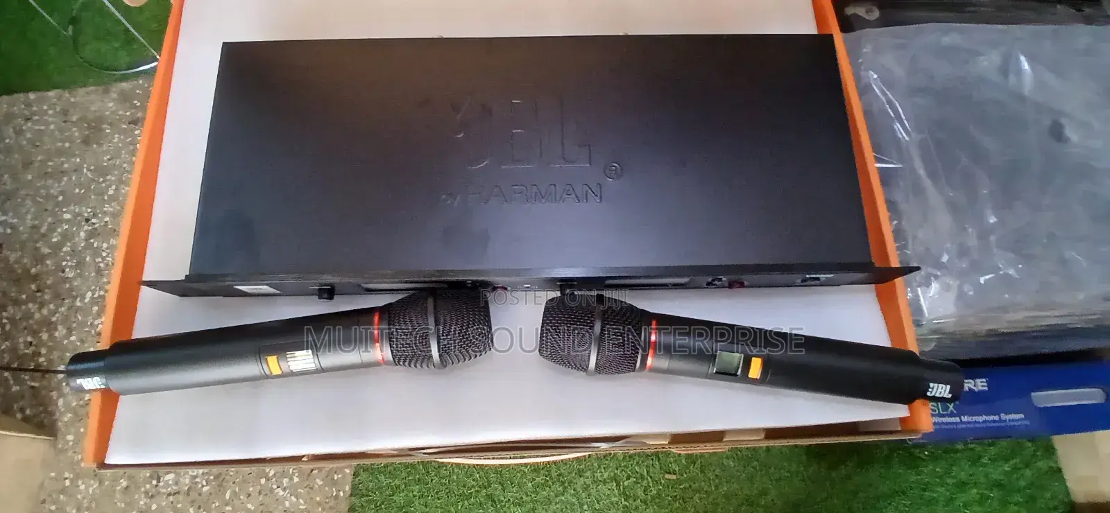 JBL Wireless Microphone (Vm500)