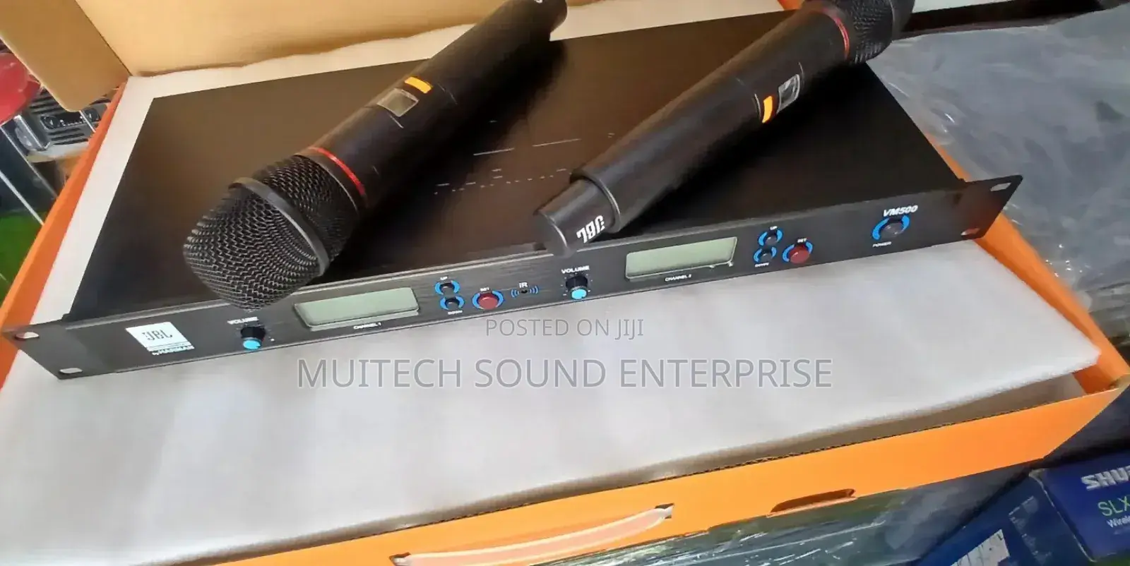 JBL Wireless Microphone (Vm500)