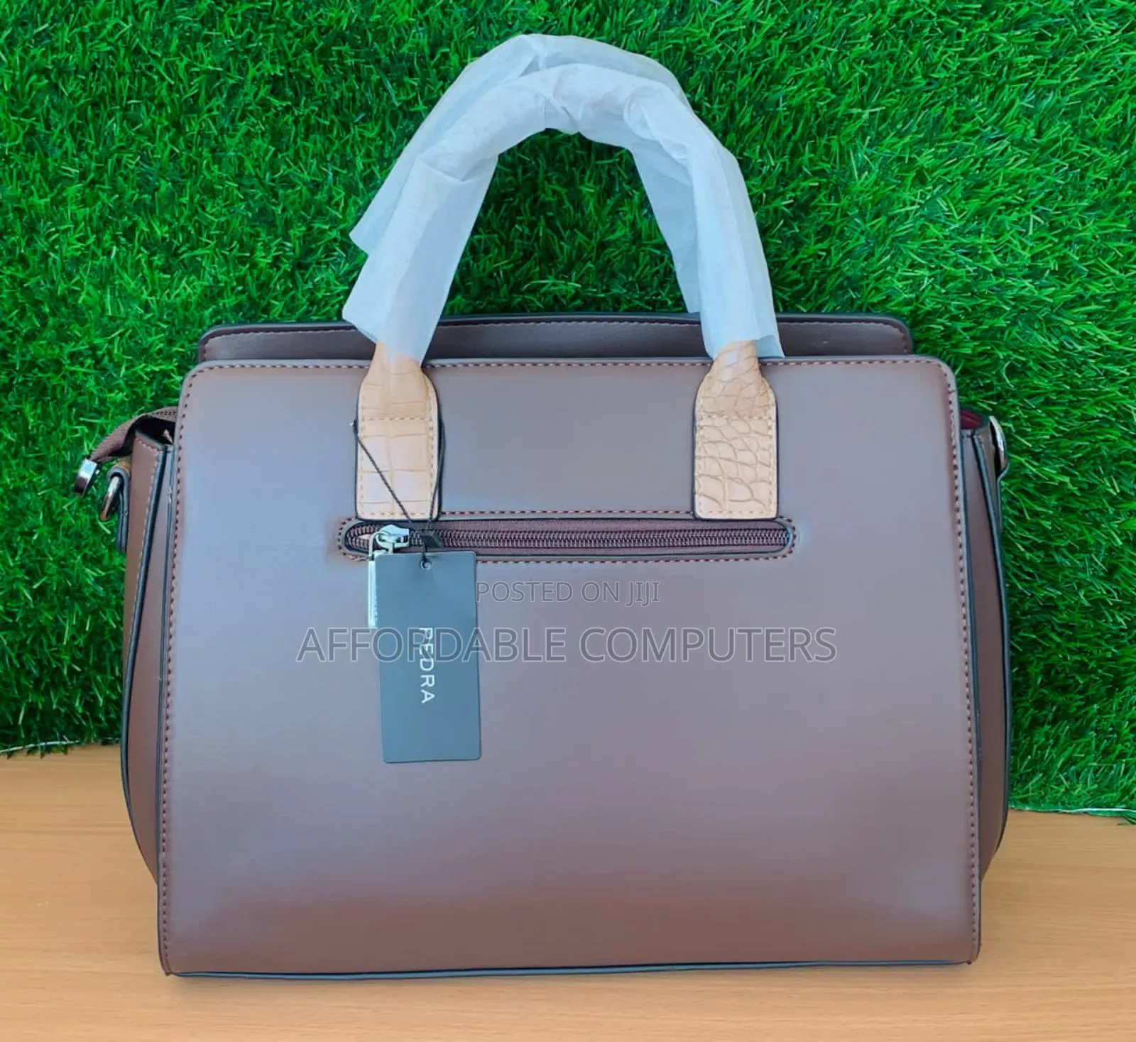 Quality Pedra Bag
