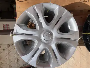 Nissan Rim 14 Full Sets Wheel Caps