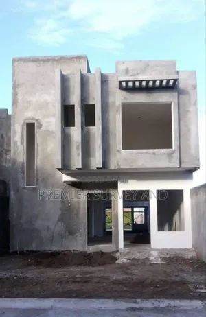 Custom Building Construction